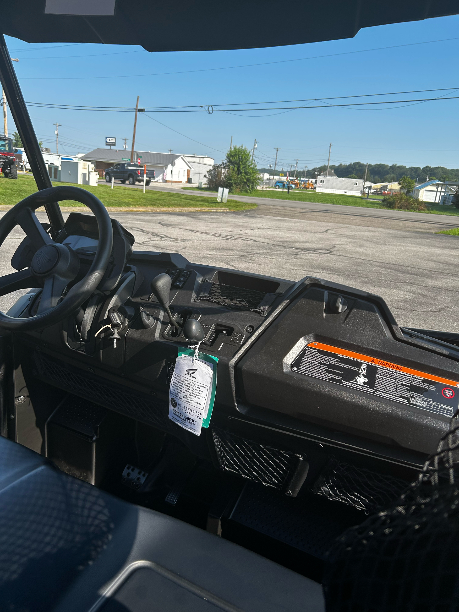 2025 Honda Pioneer 700 Forest in Marietta, Ohio - Photo 4