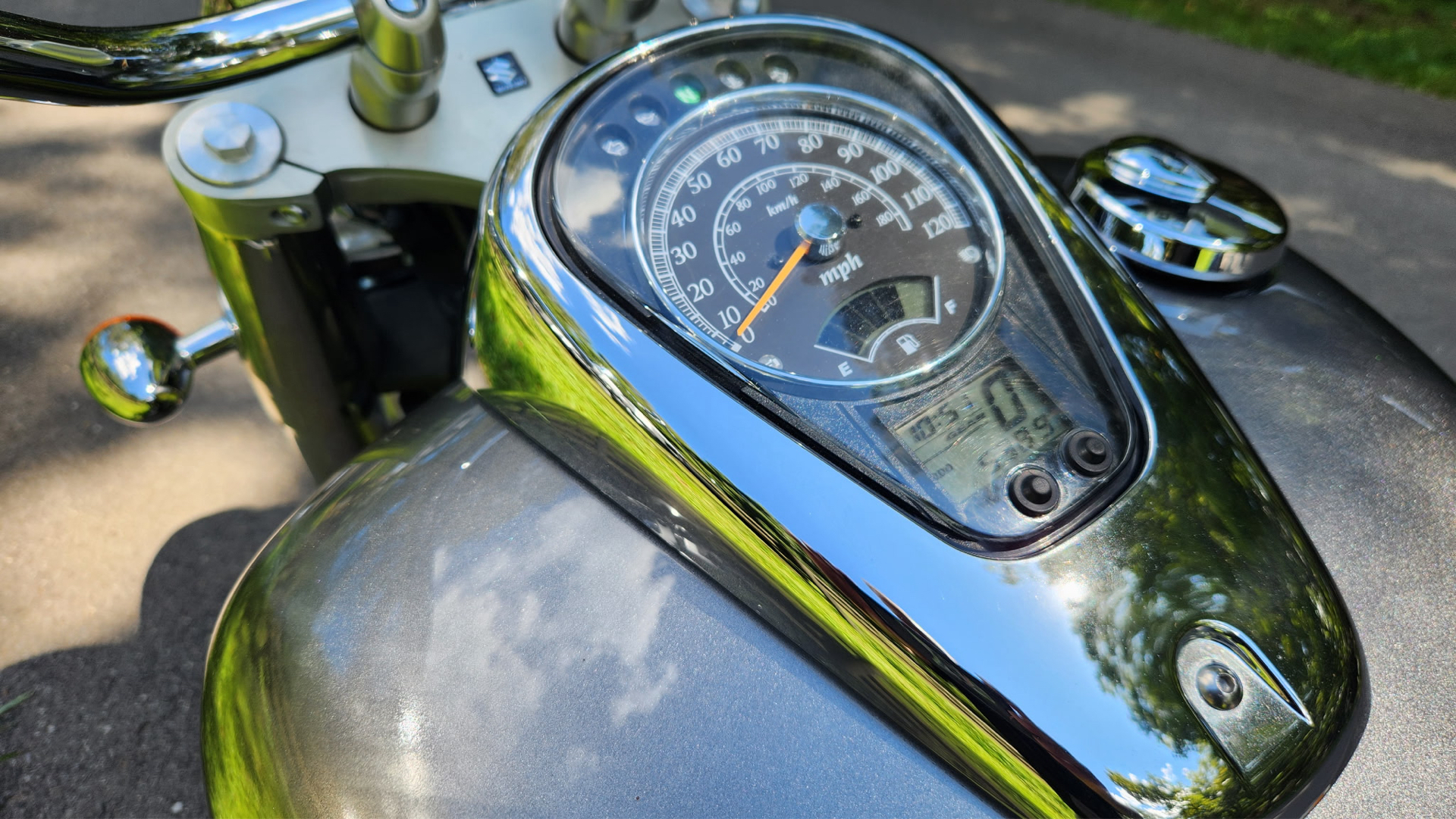 2018 Suzuki Boulevard C50 in Marietta, Ohio - Photo 5