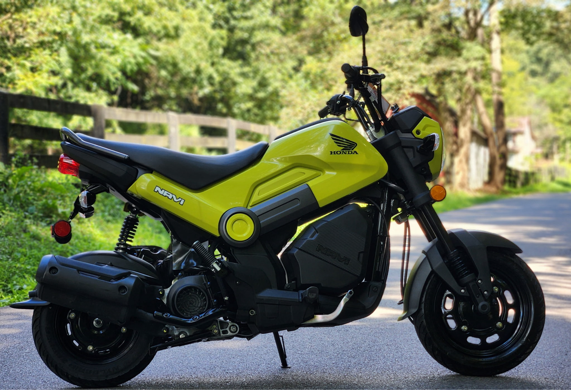 2023 Honda Navi in Marietta, Ohio - Photo 2
