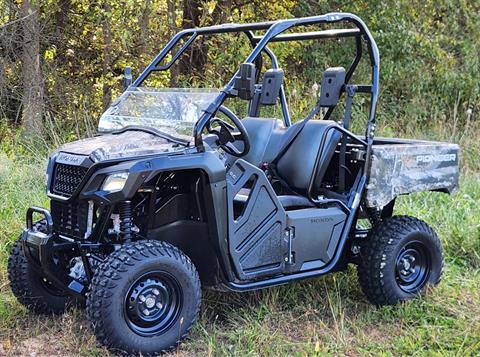 2025 Honda Pioneer 520 in Marietta, Ohio - Photo 2