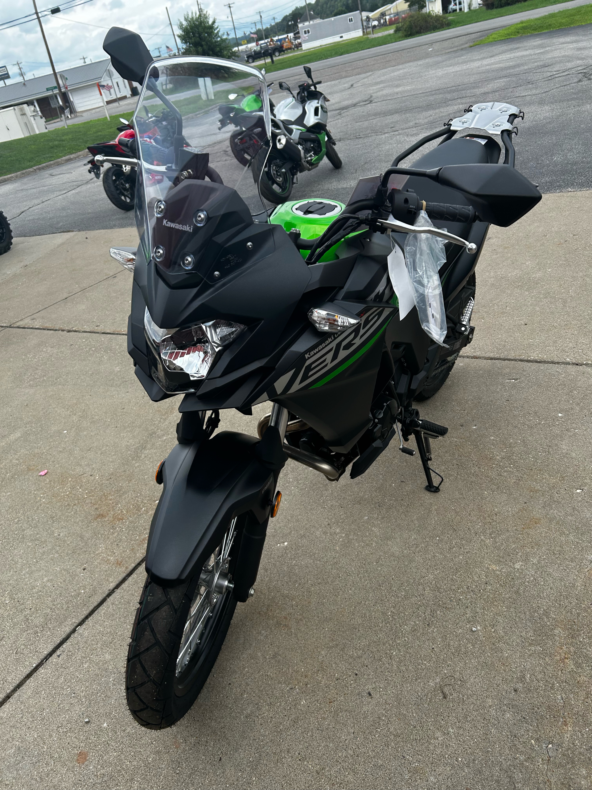 2025 Kawasaki Versys-X 300 ABS in Marietta, Ohio - Photo 2