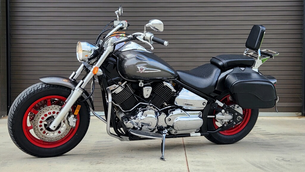 2006 Yamaha VSTAR 1100 CUSTOM in Marietta, Ohio - Photo 2