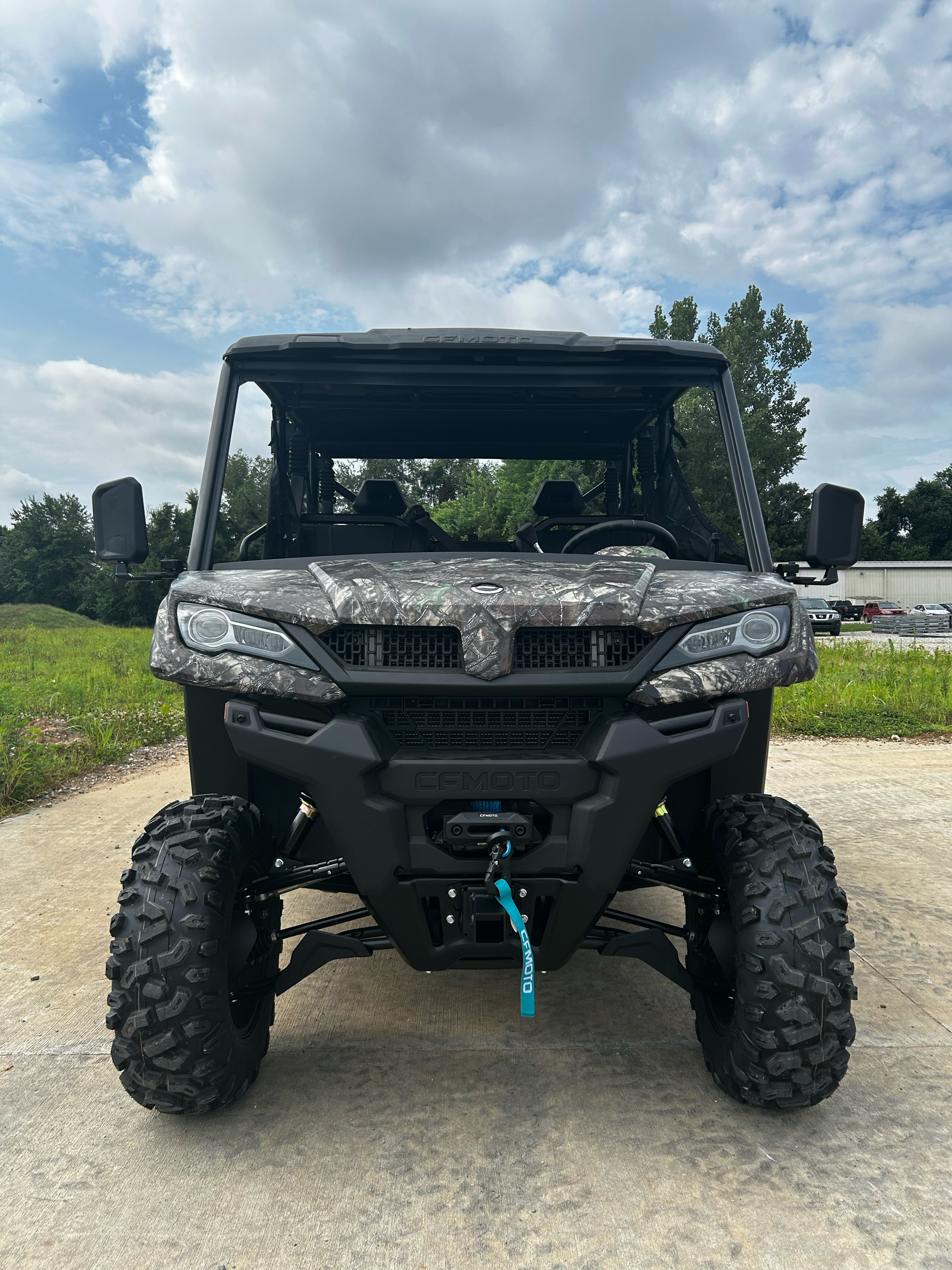 2025 CFMOTO UForce 1000 XL in Marietta, Ohio - Photo 3