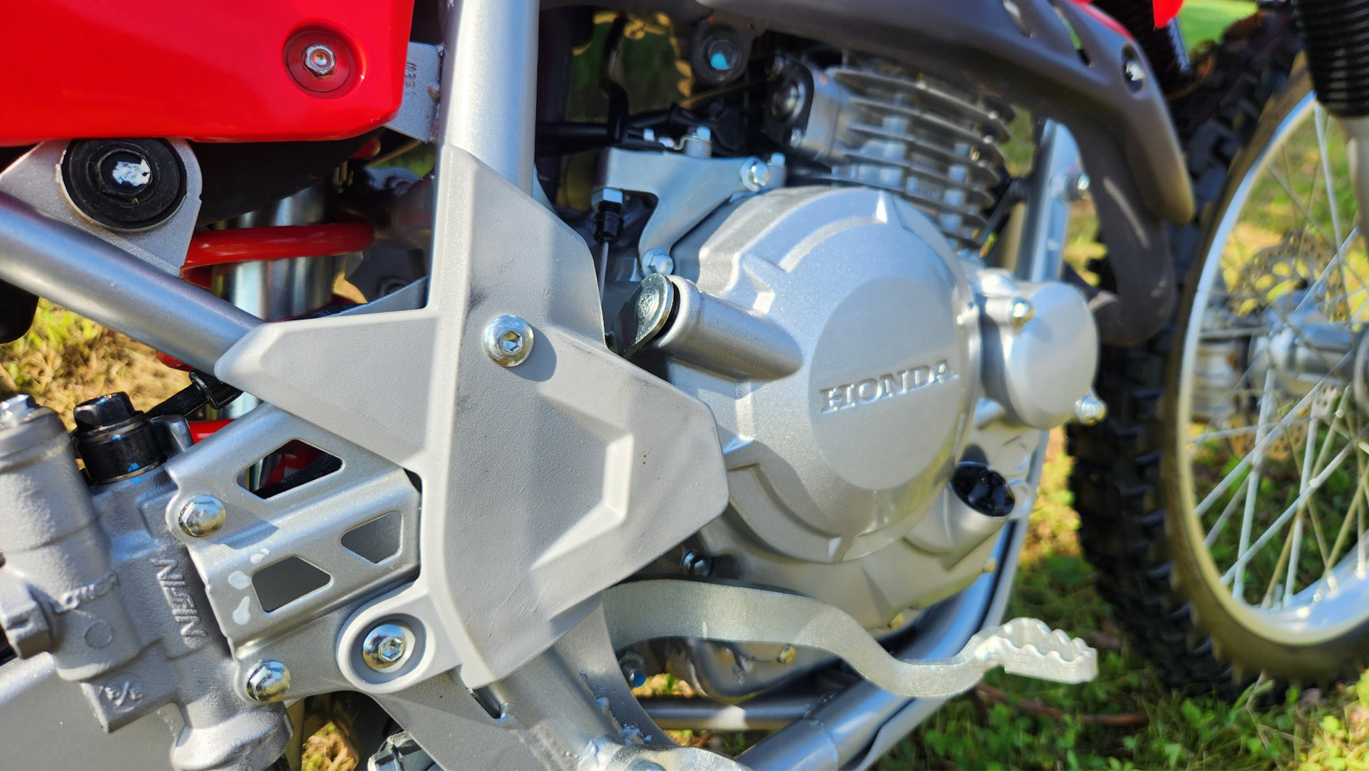 2025 Honda CRF250F in Marietta, Ohio - Photo 5