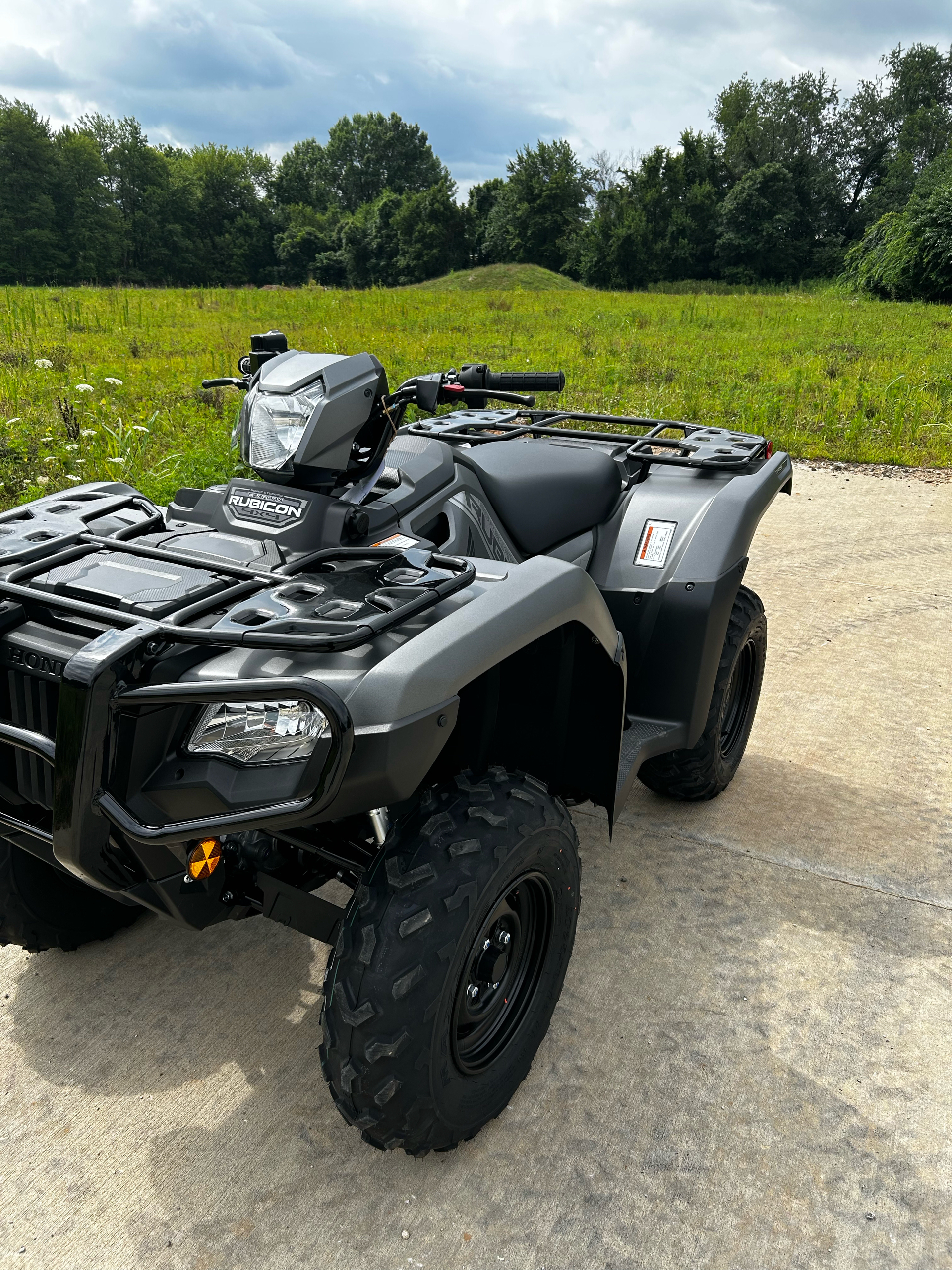 2025 Honda FourTrax Foreman Rubicon 4x4 Automatic DCT EPS Deluxe in Marietta, Ohio - Photo 2