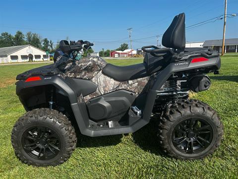 2025 CFMOTO CForce 800 Touring in Marietta, Ohio - Photo 1