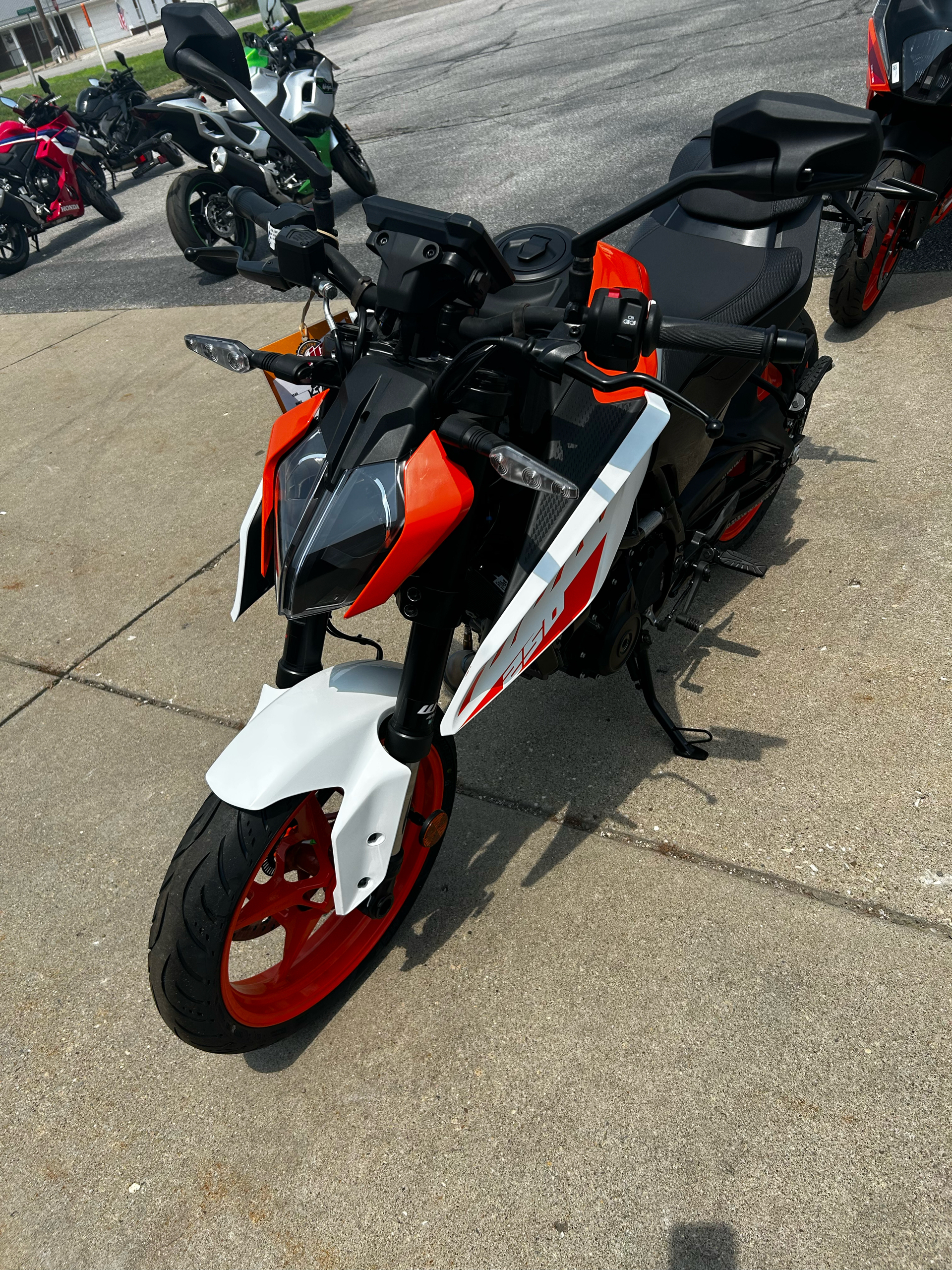 2024 KTM 250 Duke in Marietta, Ohio - Photo 2