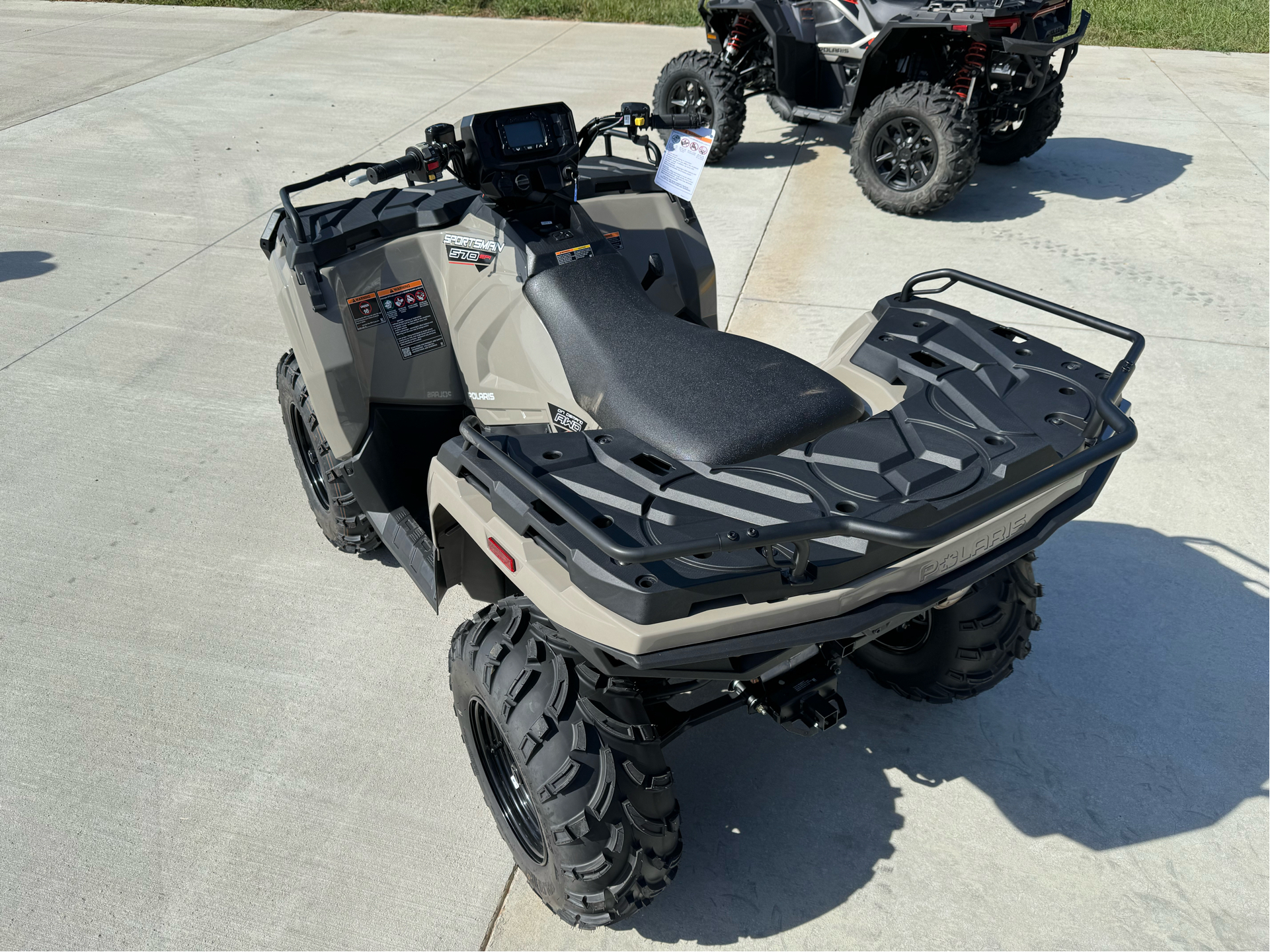 2024 Polaris Sportsman 570 EPS in Marietta, Ohio - Photo 2