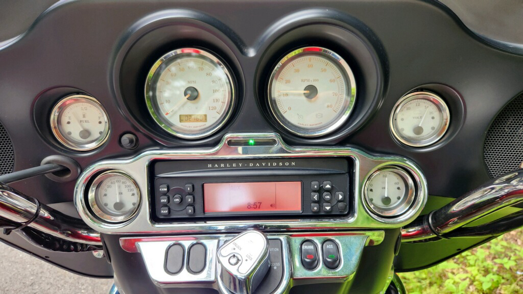 2013 Harley-Davidson Street Glide® in Marietta, Ohio - Photo 7