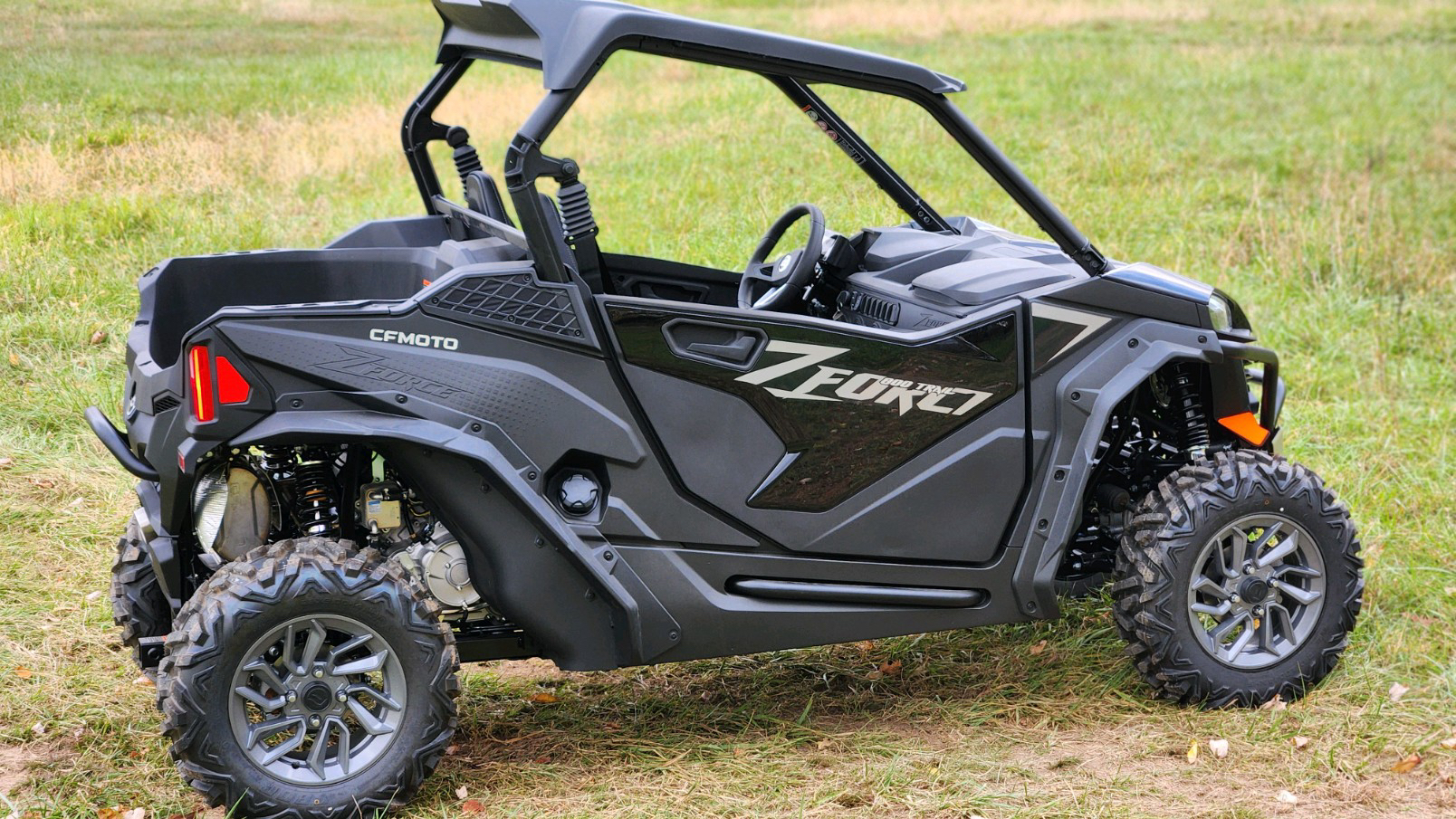 2025 CFMOTO ZForce 800 Trail in Marietta, Ohio - Photo 2