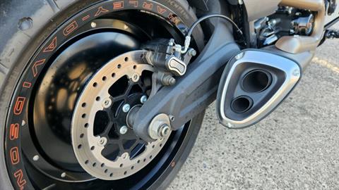 2019 Harley-Davidson FXDR™ 114 in Marietta, Ohio - Photo 5