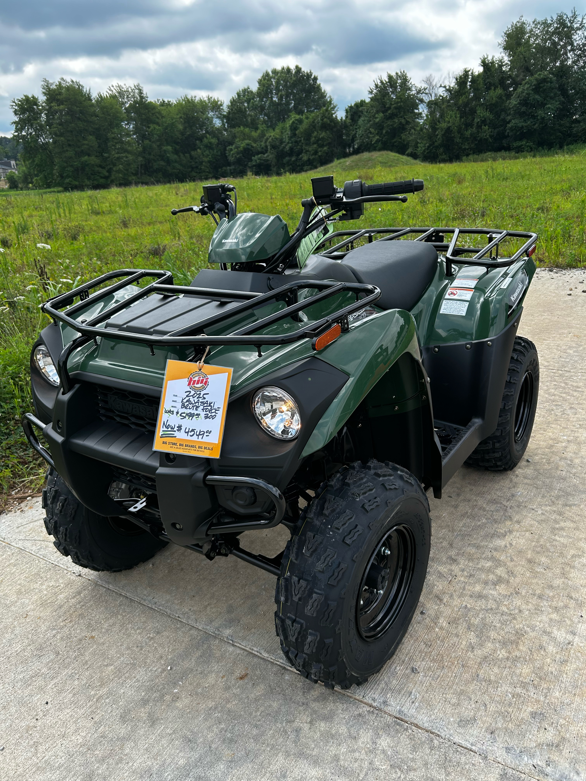 2025 Kawasaki Brute Force 300 in Marietta, Ohio - Photo 2