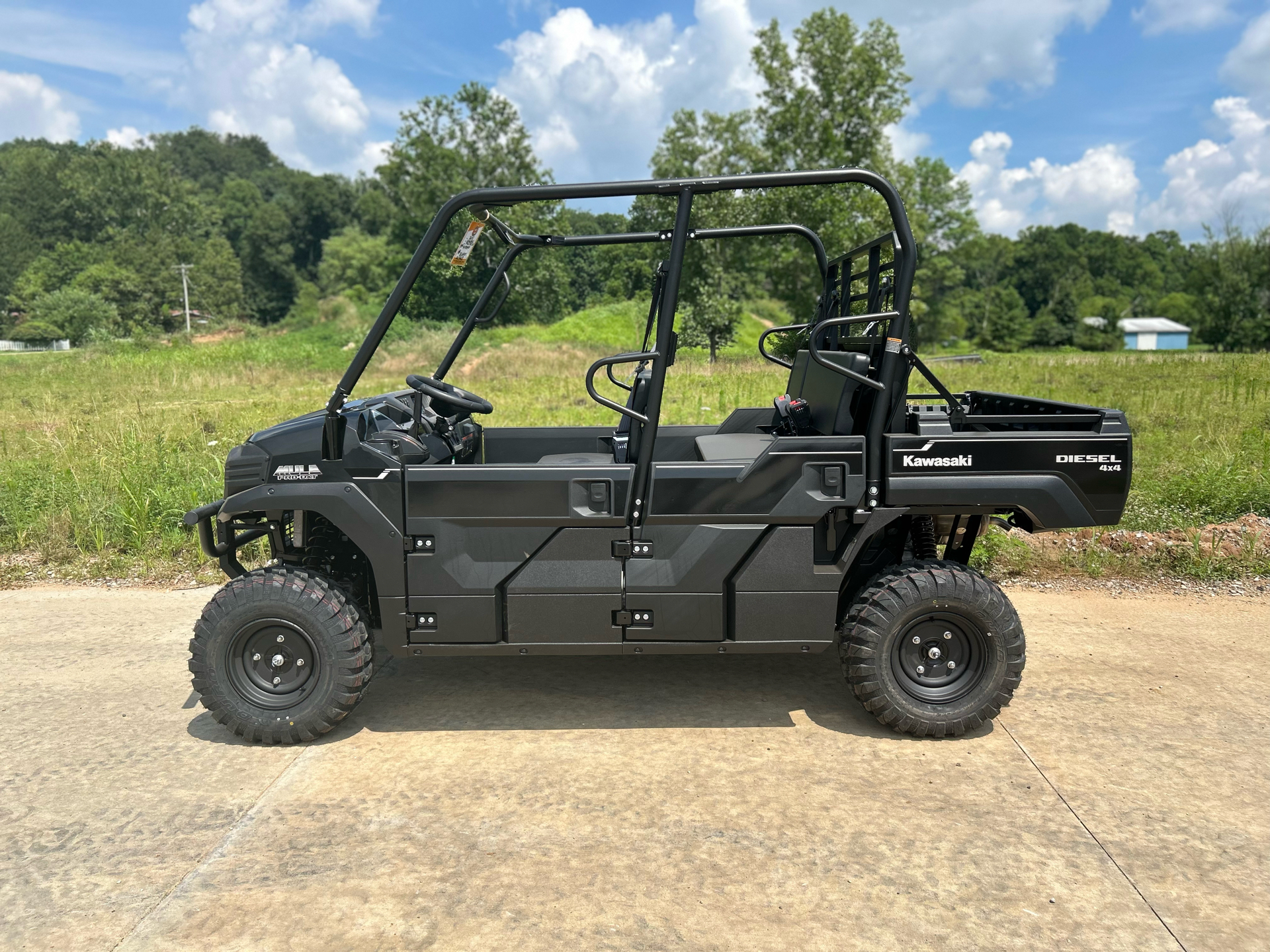 2025 Kawasaki MULE PRO-DXT EPS in Marietta, Ohio - Photo 1