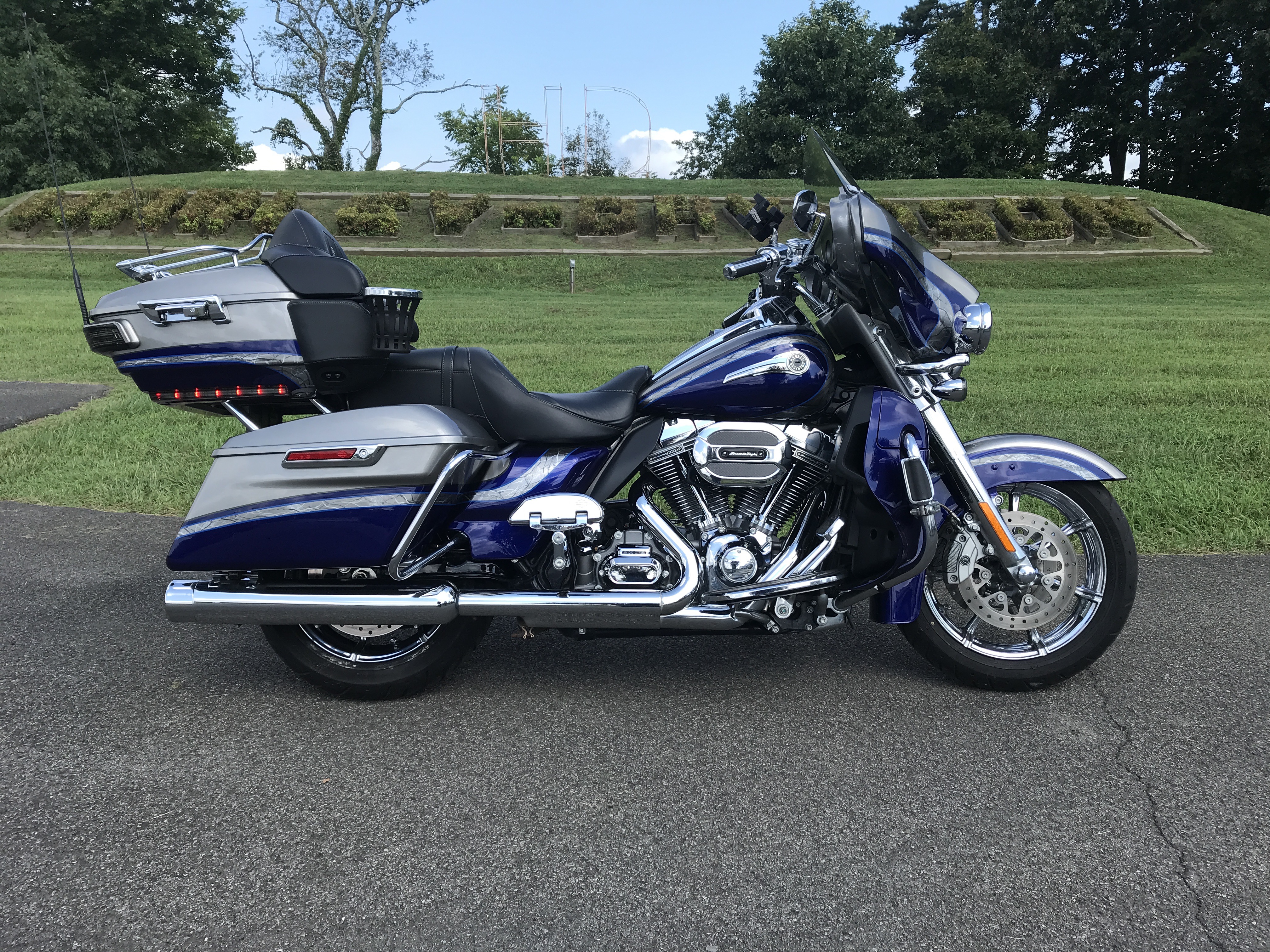 2016 CVO ULTRA LIMITED