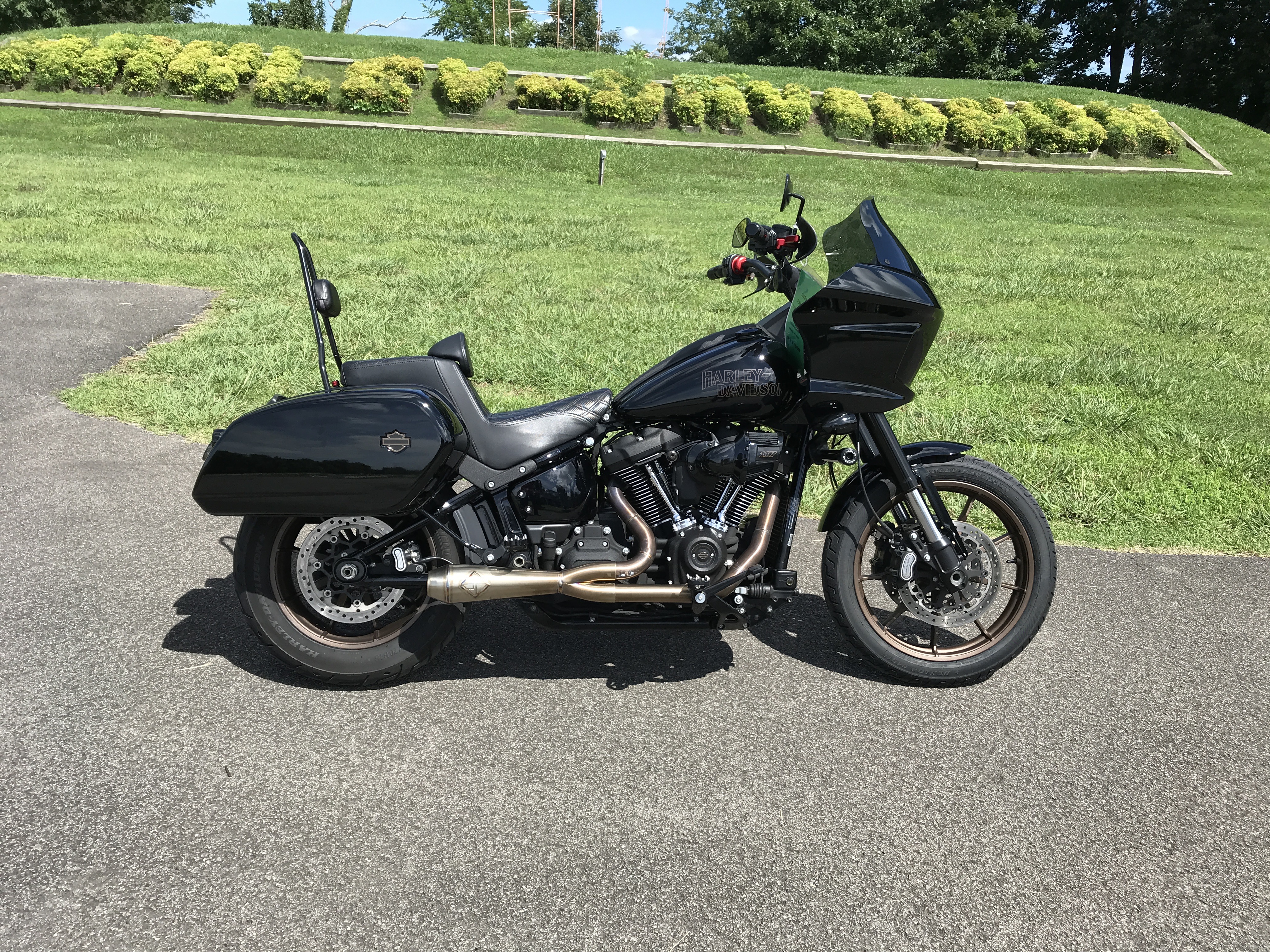 2023 LOW RIDER ST