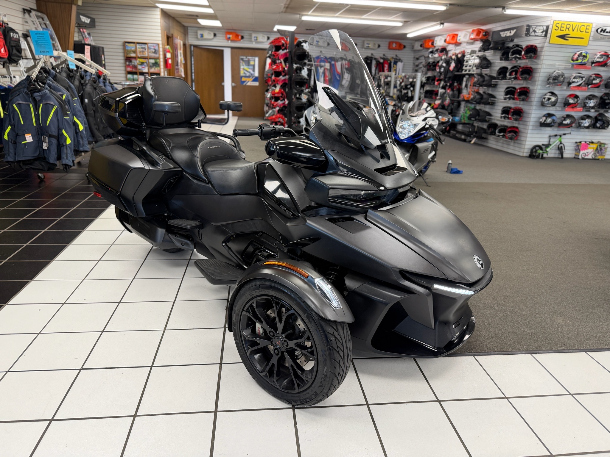 2023 Can-Am™ Spyder RT Limited 2