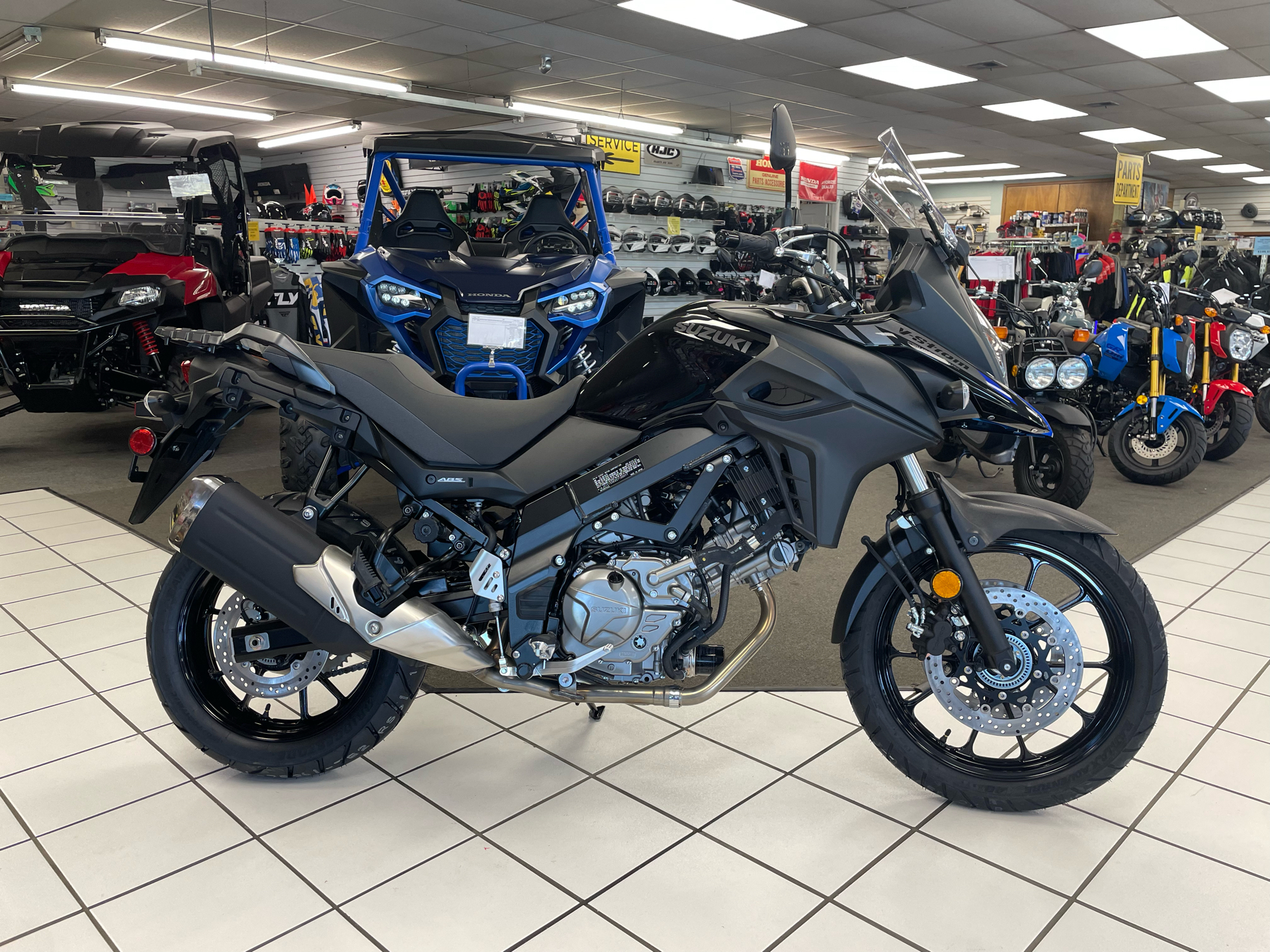 New 2025 Suzuki V-Strom 650 Glass Sparkle Black SUZ100077