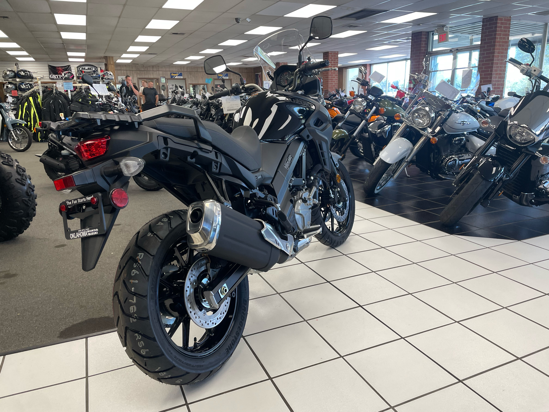 New 2025 Suzuki V-Strom 650 Glass Sparkle Black SUZ100077