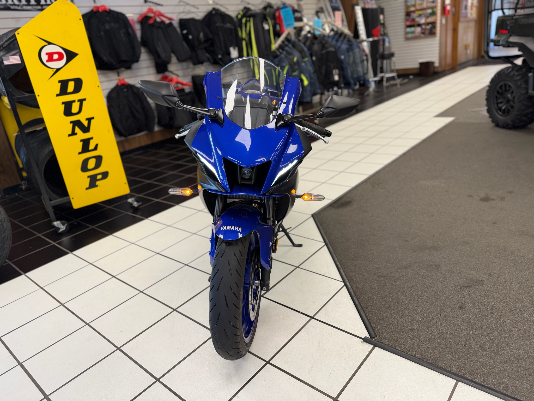 2024 Yamaha YZF-R7 8
