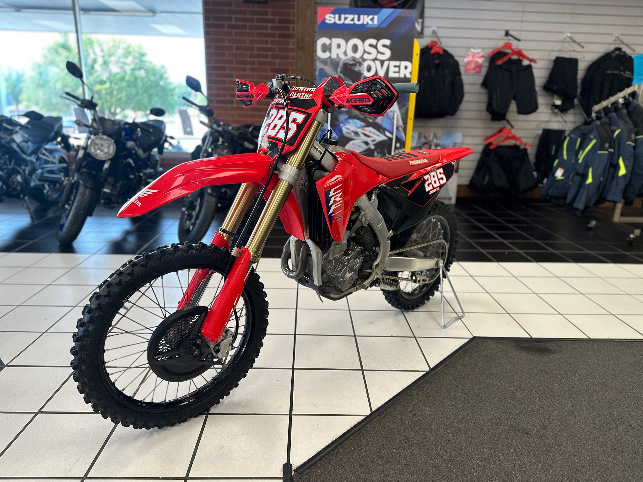 2025 Honda CRF250R 6
