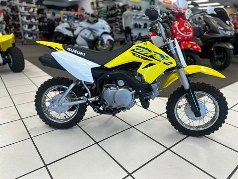 ☆ Doctor Yellow☆  ZDR-035 × 2 New 2025 Suzuki DR-Z125L Champion Yellow No. 2 Motorcycles