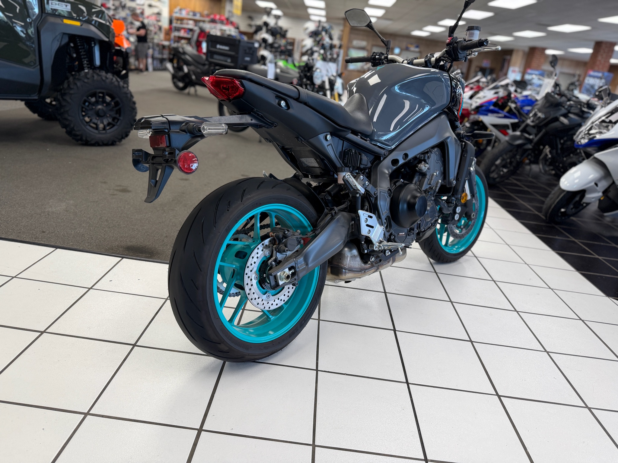 2023 Yamaha MT-09 3