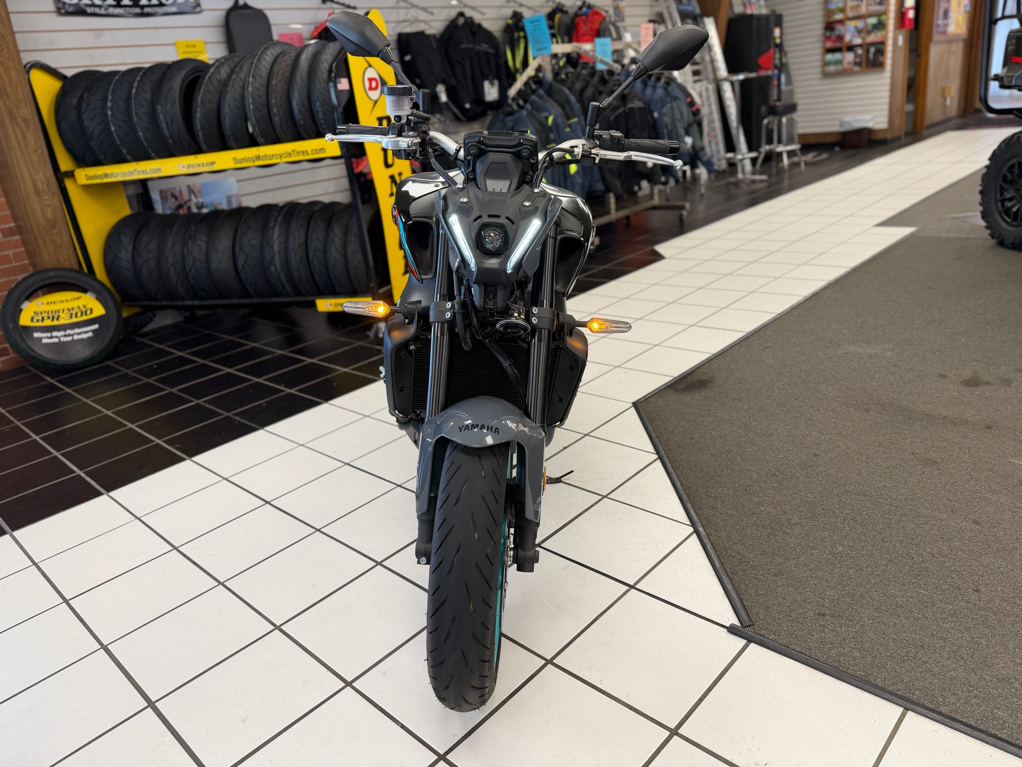 2023 Yamaha MT-09 8