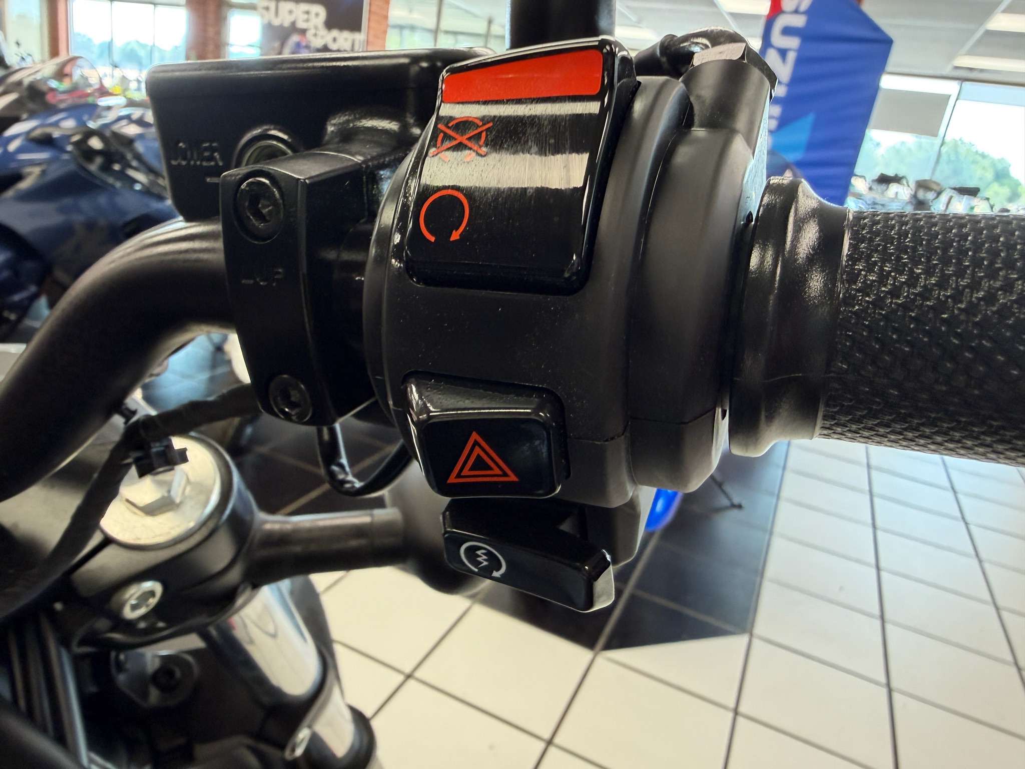 2024 Honda Rebel 500 11