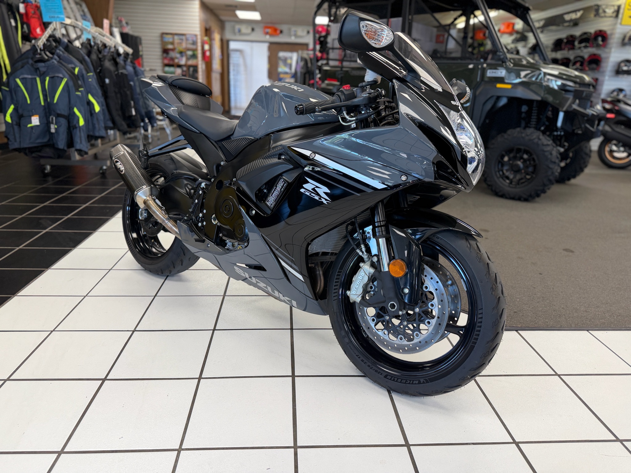 2025 Suzuki GSX-R600 2