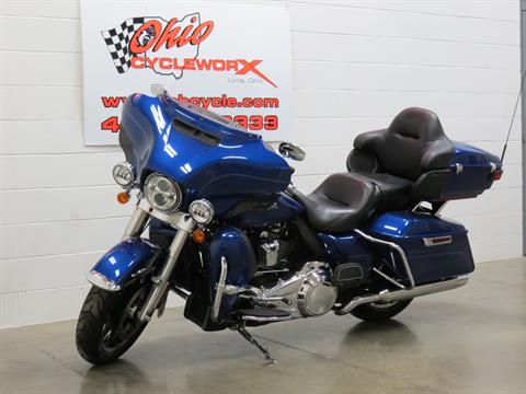 2017 Harley-Davidson Electra Glide® Ultra Classic® in Lima, Ohio - Photo 3