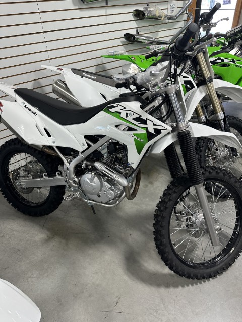 2026 Kawasaki KLX230R — photo 1 of 8