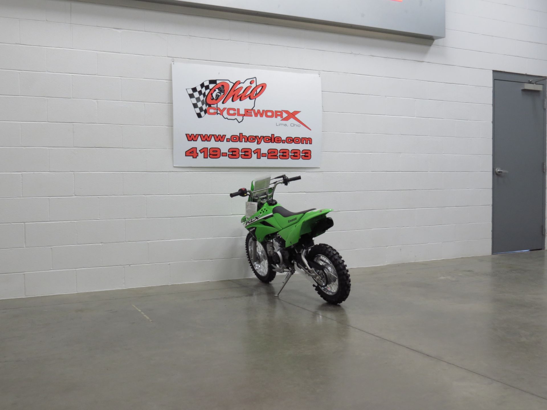 2025 Kawasaki KLX®110R 3
