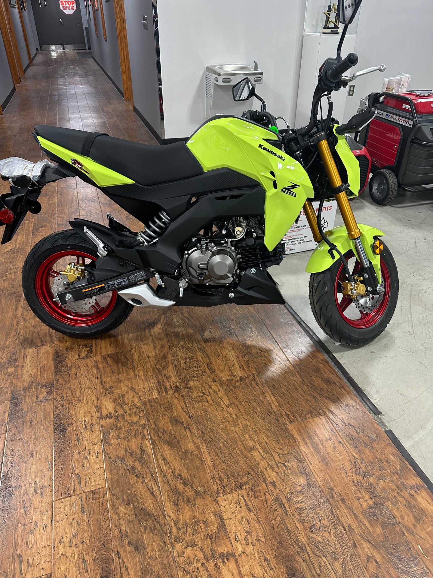 2026 Kawasaki Z125 Pro 1
