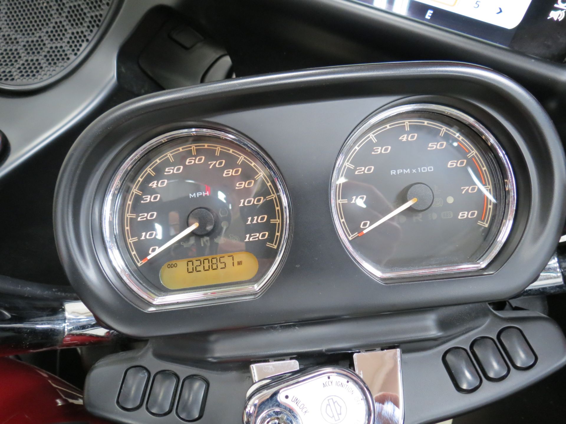 2019 Harley-Davidson Road Glide® Ultra in Lima, Ohio - Photo 10