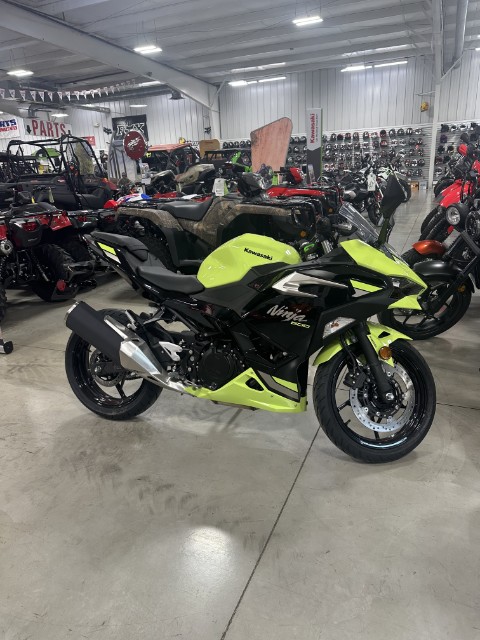 2026 Kawasaki Ninja 500 ABS — photo 1 of 6