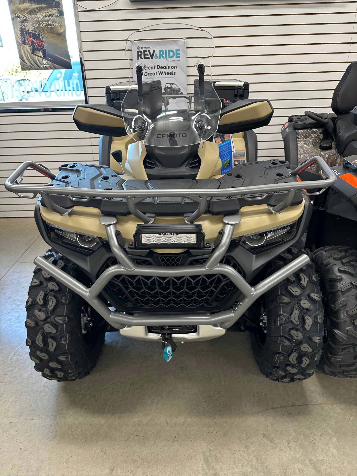 2026 CFMOTO CFORCE 1000 Overland