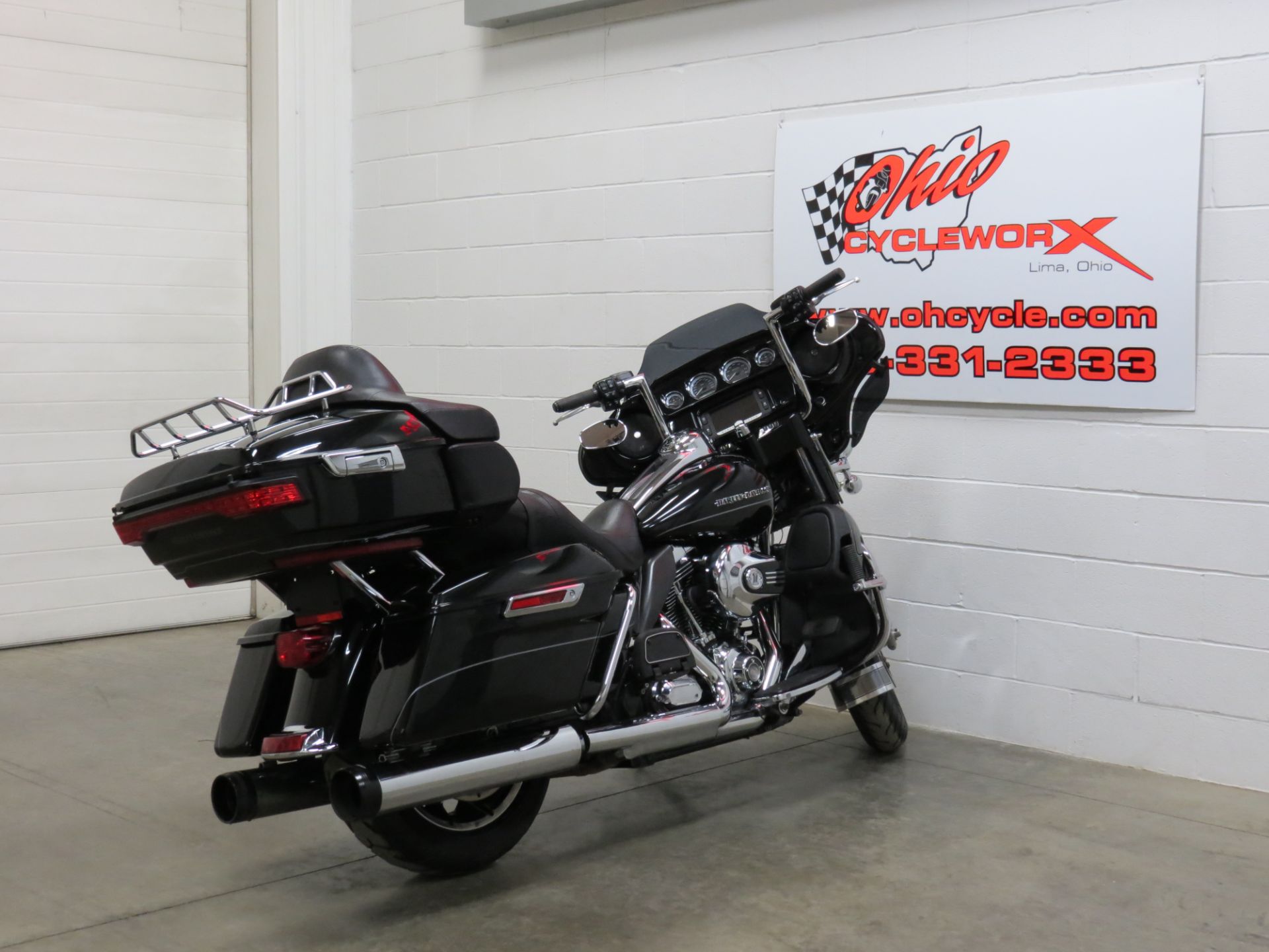 2015 Harley-Davidson Electra Glide® Ultra Classic® in Lima, Ohio - Photo 8