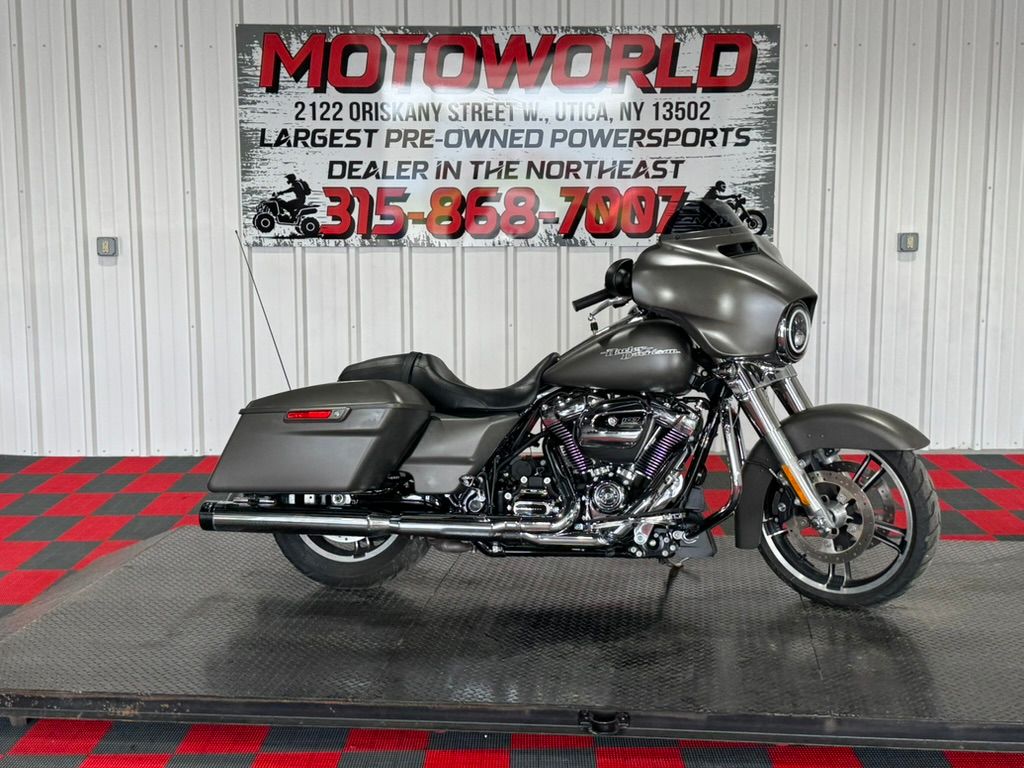 2018 Harley-Davidson Street Glide® for sale 1157912