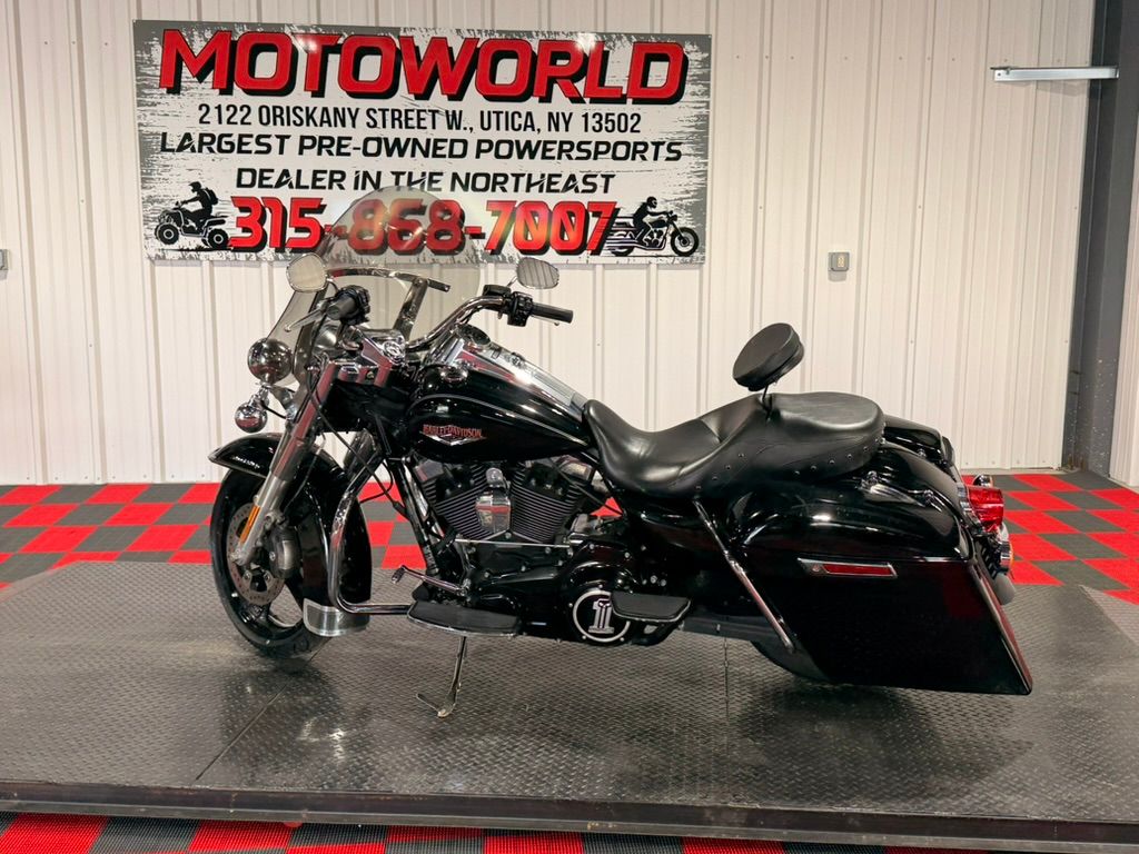2015 Harley-Davidson Road King® 2