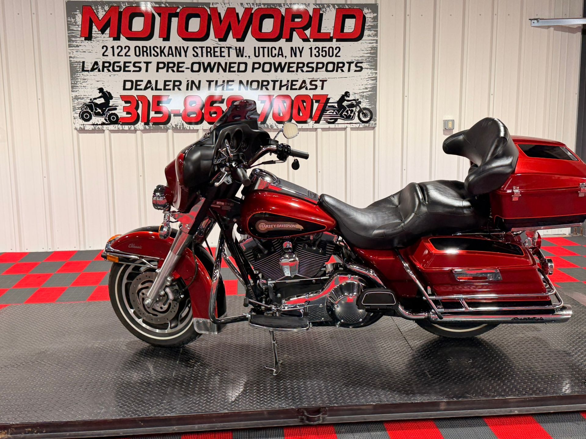 2006 Harley-Davidson Electra Glide® Classic 2
