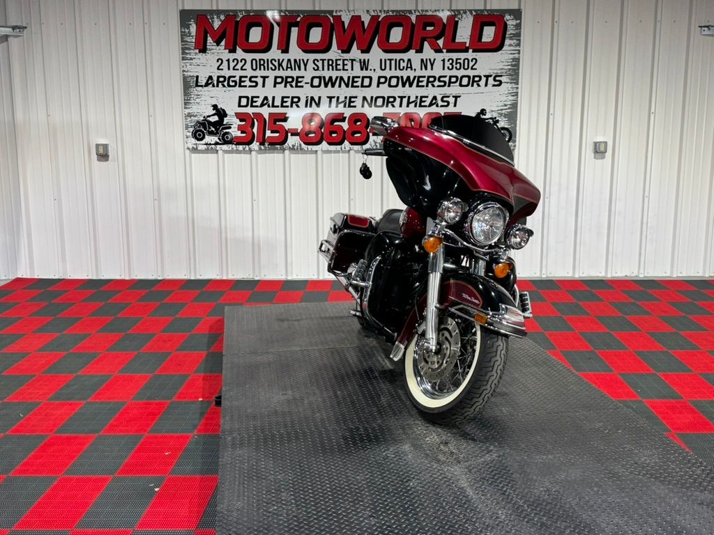 2005 Harley-Davidson FLHTCUI Ultra Classic® Electra Glide® 7