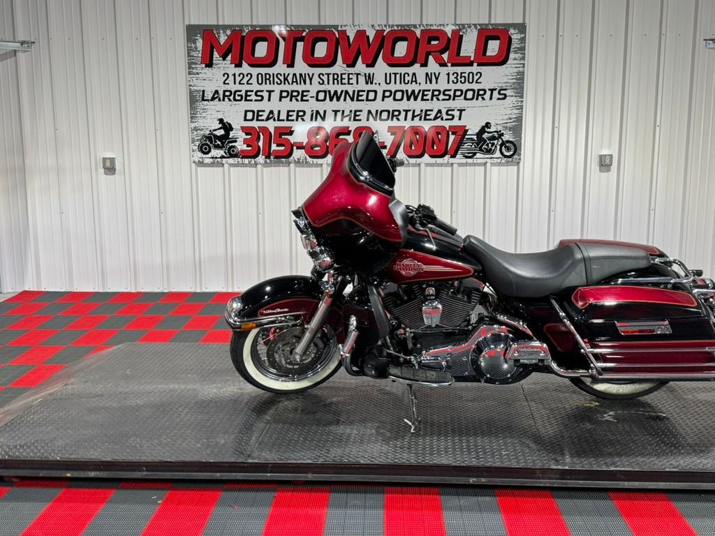 2005 Harley-Davidson FLHTCUI Ultra Classic® Electra Glide® 10
