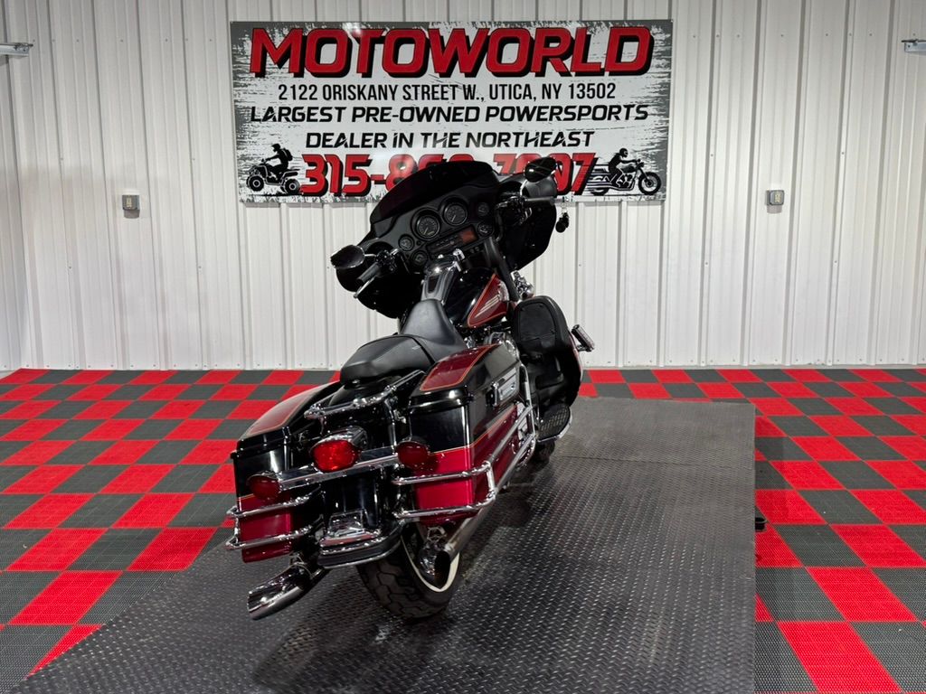 2005 Harley-Davidson FLHTCUI Ultra Classic® Electra Glide® 4