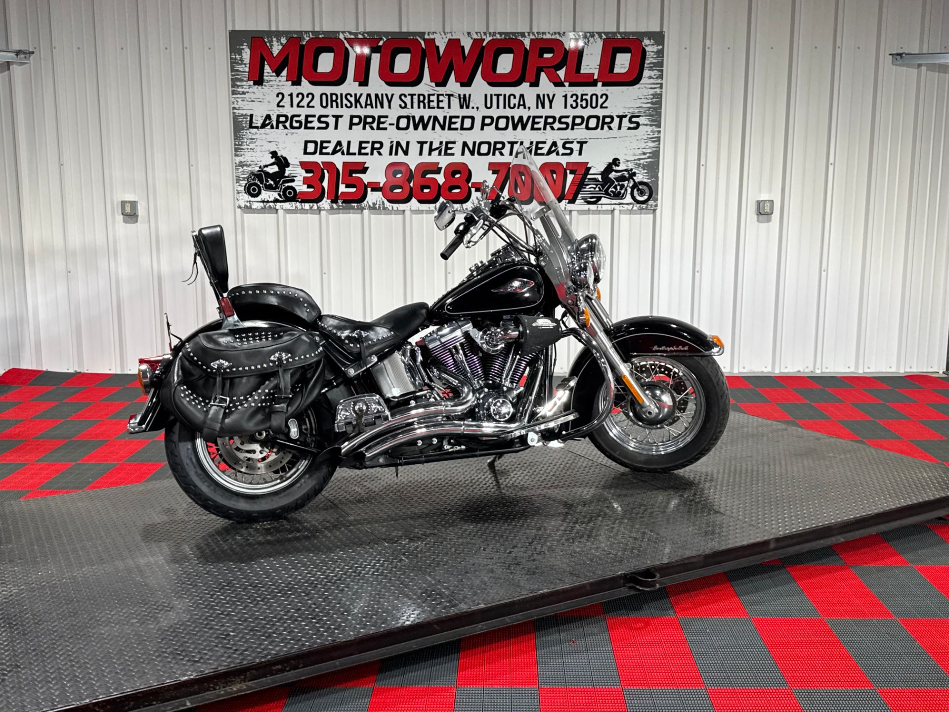 2015 Harley-Davidson Heritage Softail® Classic 3