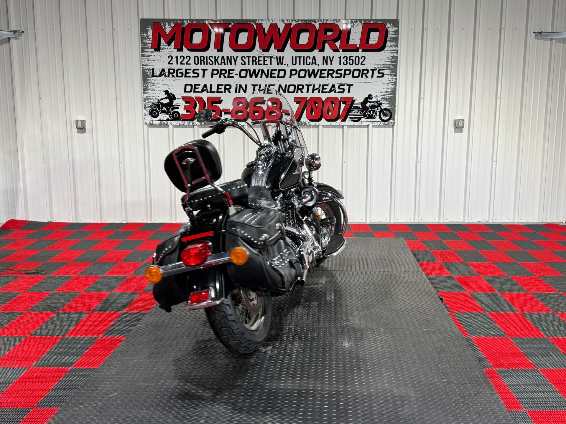 2015 Harley-Davidson Heritage Softail® Classic 6