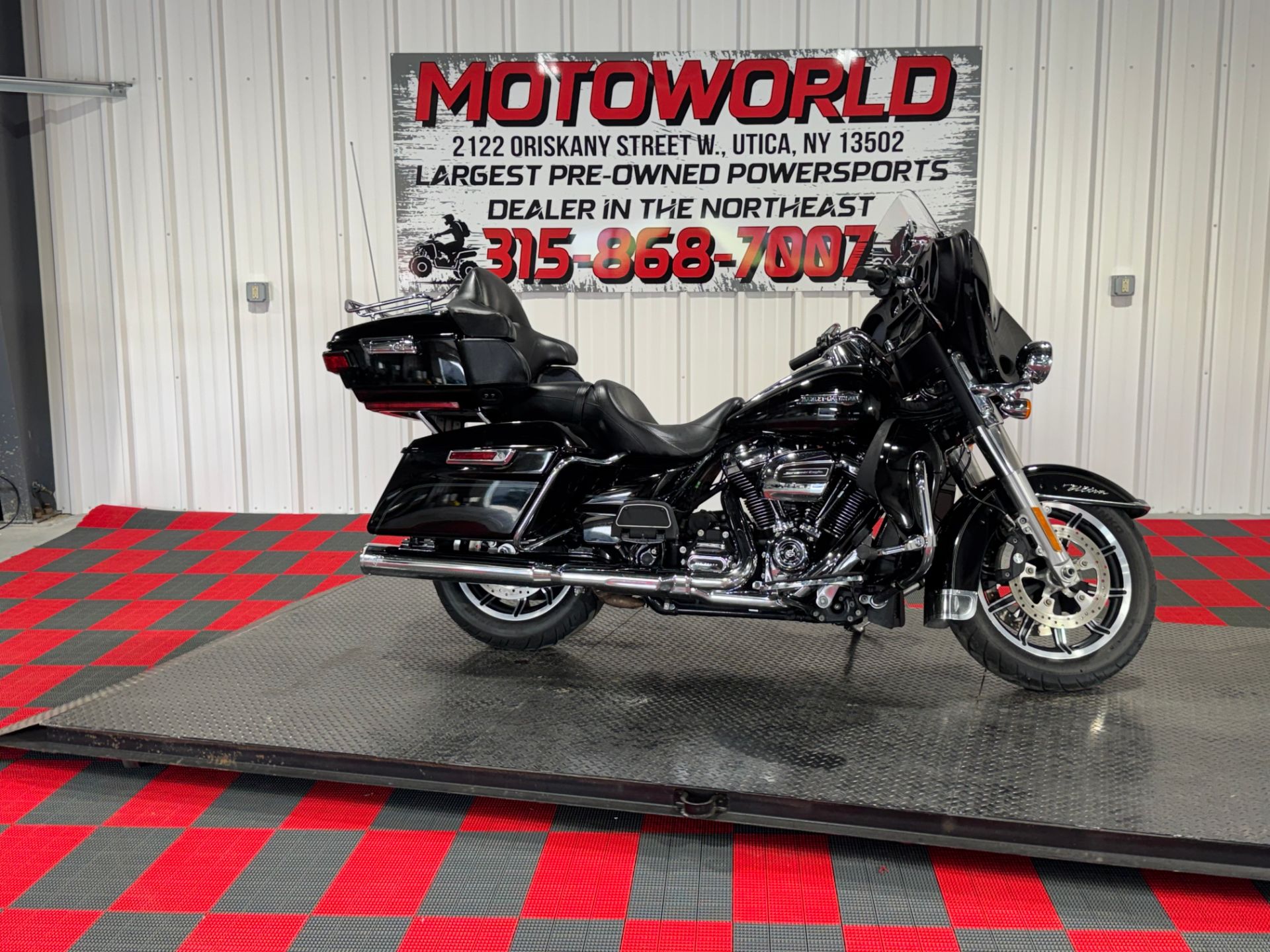 2018 Harley-Davidson Electra Glide® Ultra Classic® 1