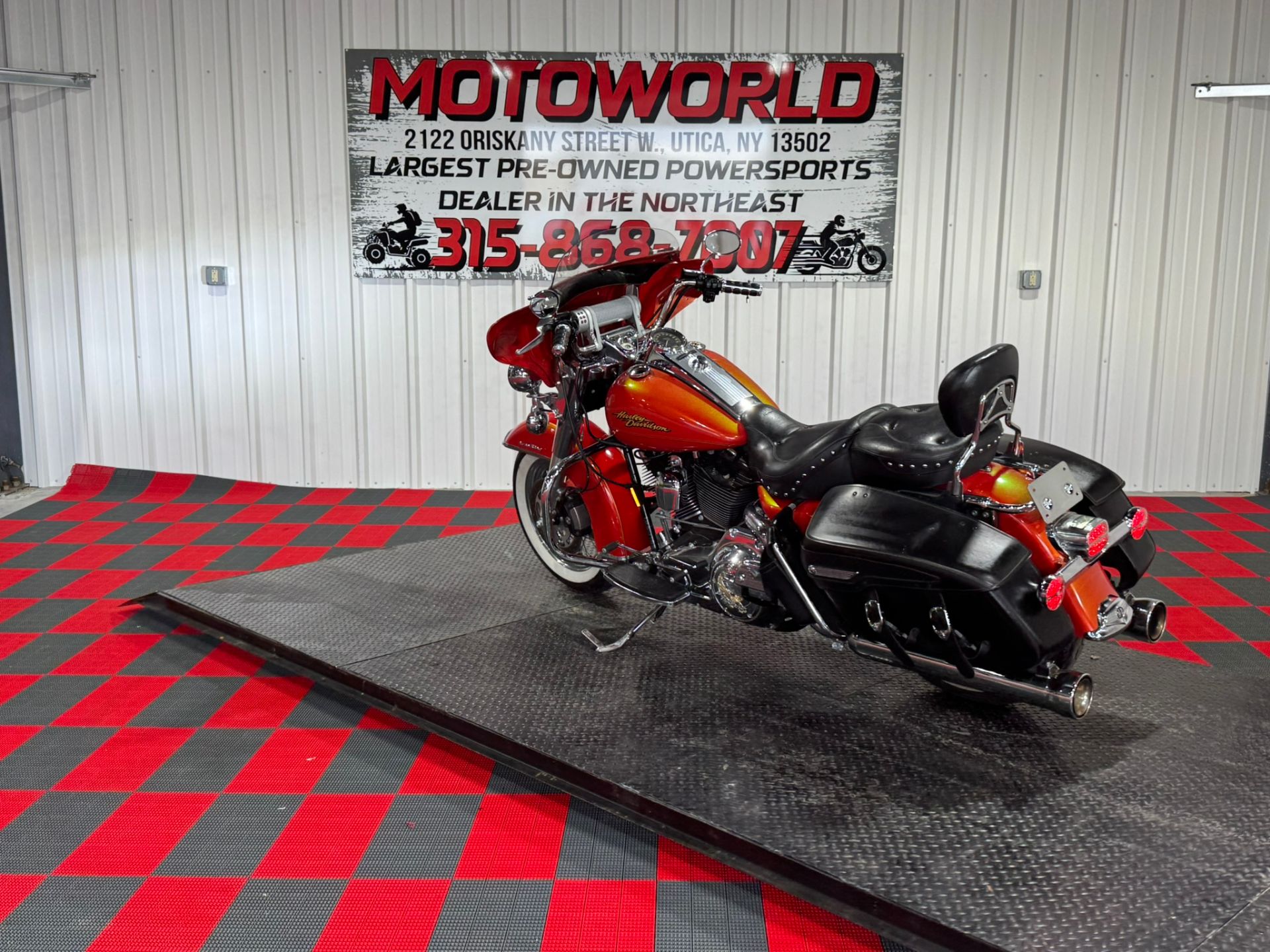 2008 Harley-Davidson Road King® Classic 6
