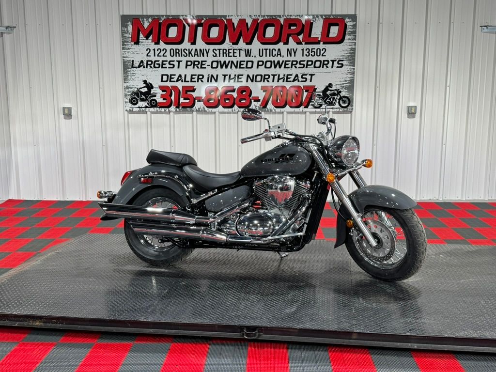 2025 Suzuki Boulevard C50 1