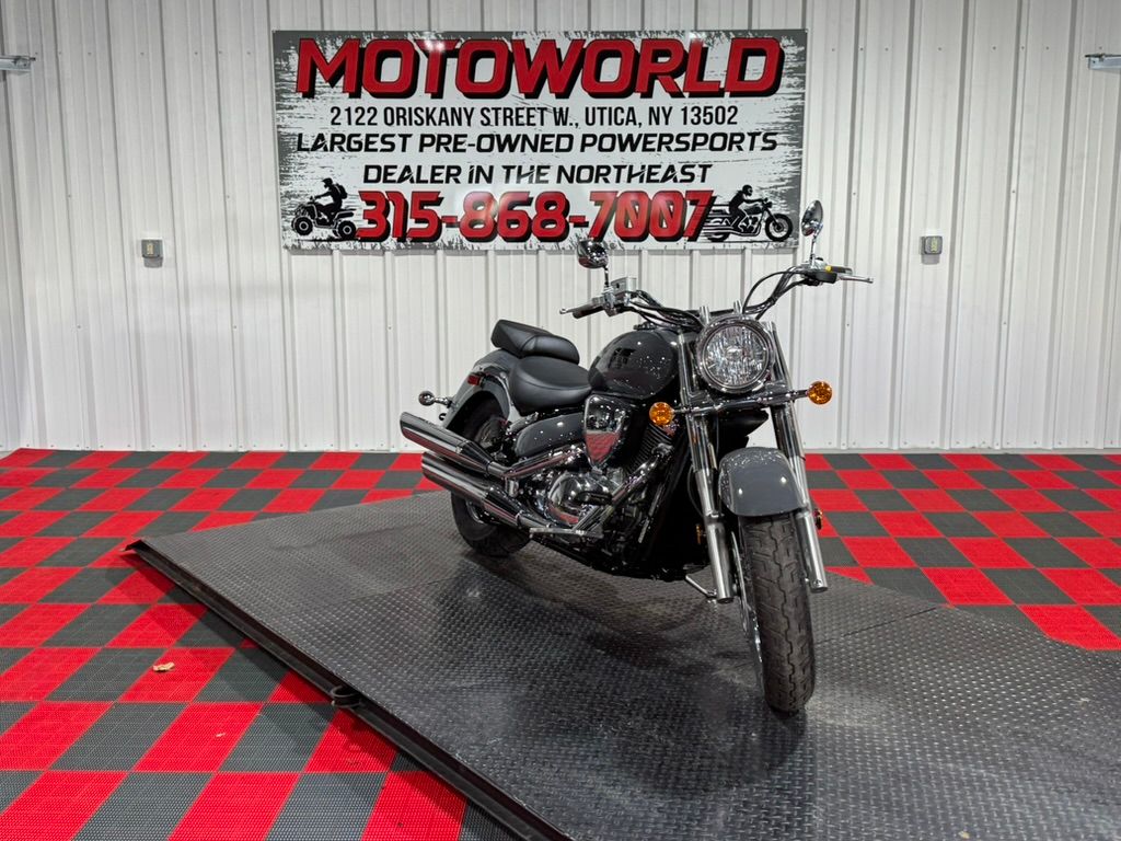 2025 Suzuki Boulevard C50 6