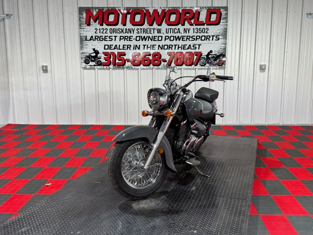 2025 Suzuki Boulevard C50 10